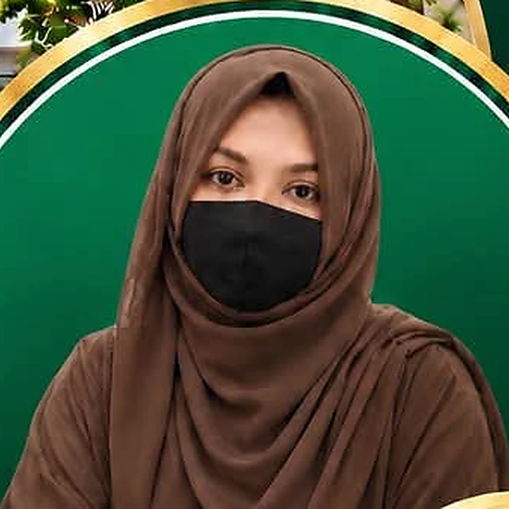 Ms. Attia Mumtaz, Chemistry Teacher